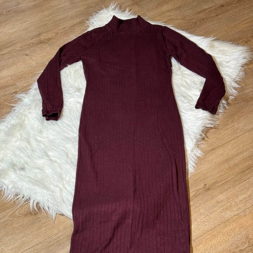 Burgundy fitted kitted dress - ankle length